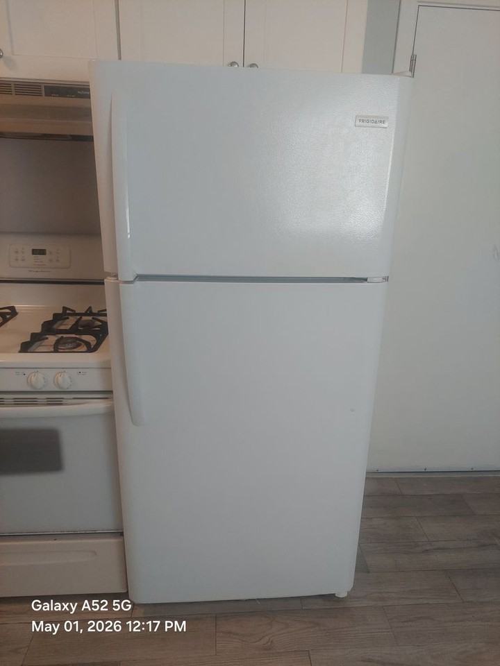 18 Farmington Ave - Photo 3 of 9