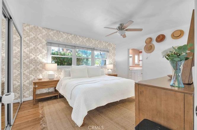 2419 23rd St - Photo 6 of 23