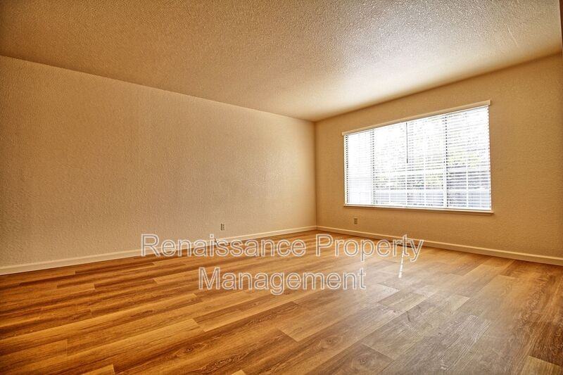 677 Chardonnay Dr - Photo 6 of 43