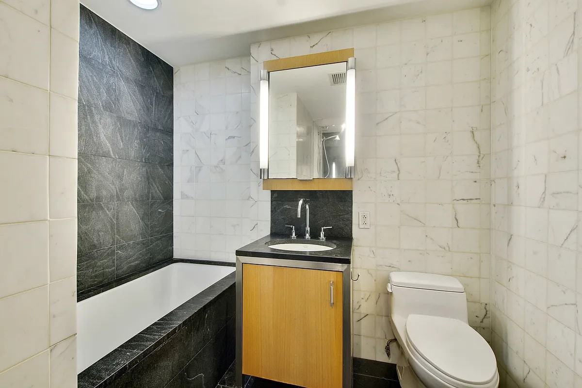 100 W 58Th St - Photo 4 of 9