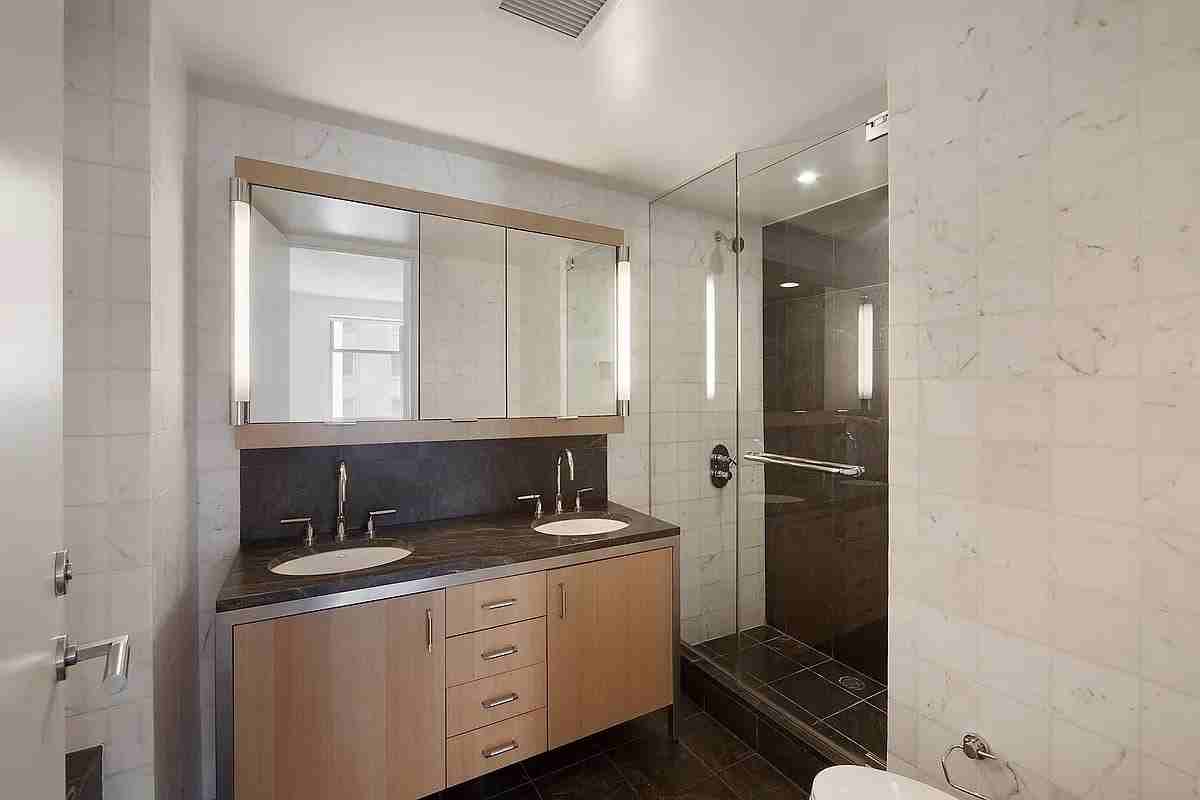 100 W 58Th St - Photo 7 of 9