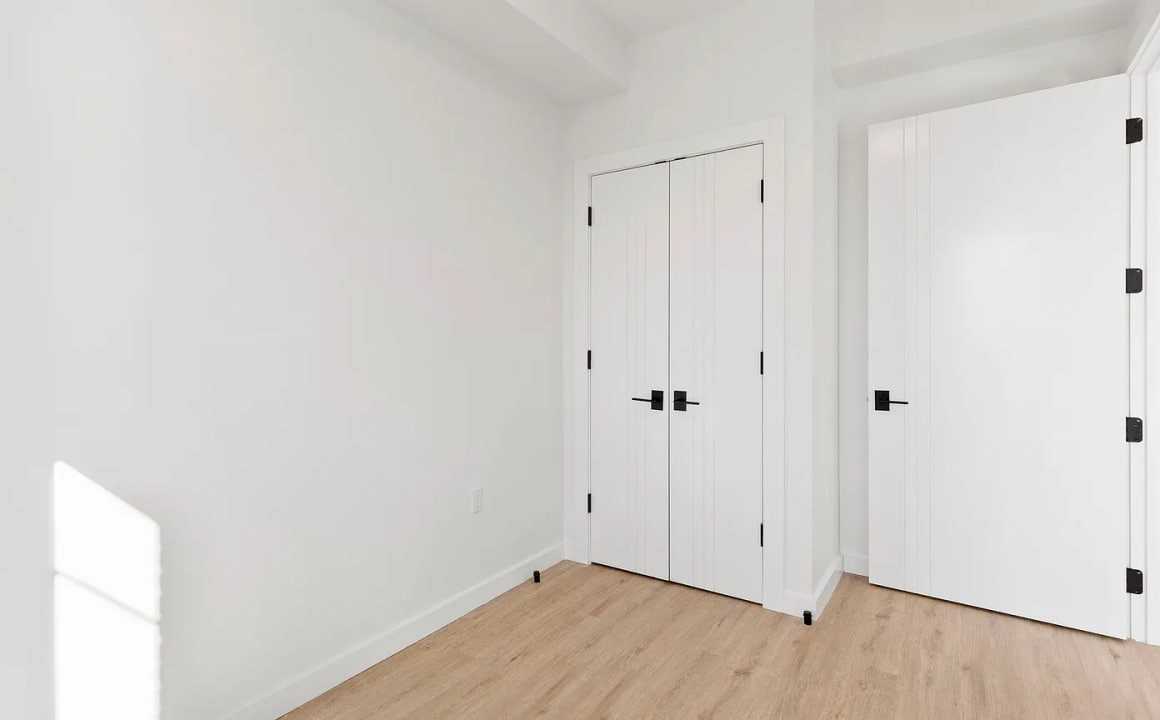 101 Bruckner Blvd - Photo 7 of 16