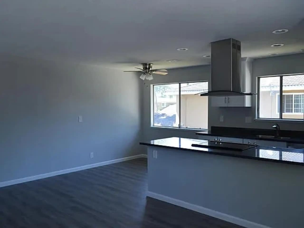 5711 Calmor Ave - Photo 3 of 10