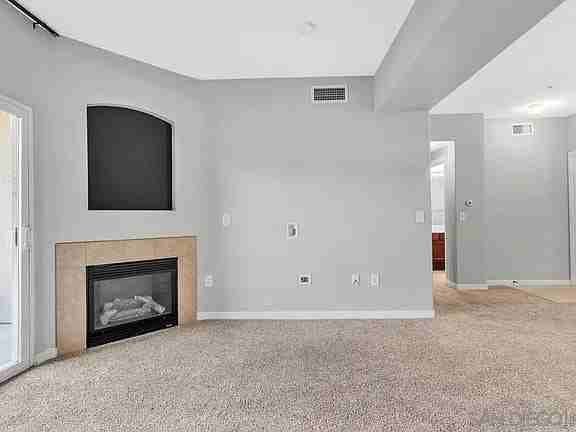 7653 Mission Gorge Rd - Photo 3 of 7