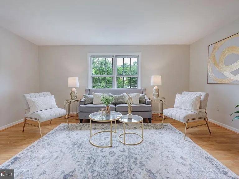 816 S Arlington Mill Dr #5-303 - Photo 2 of 10