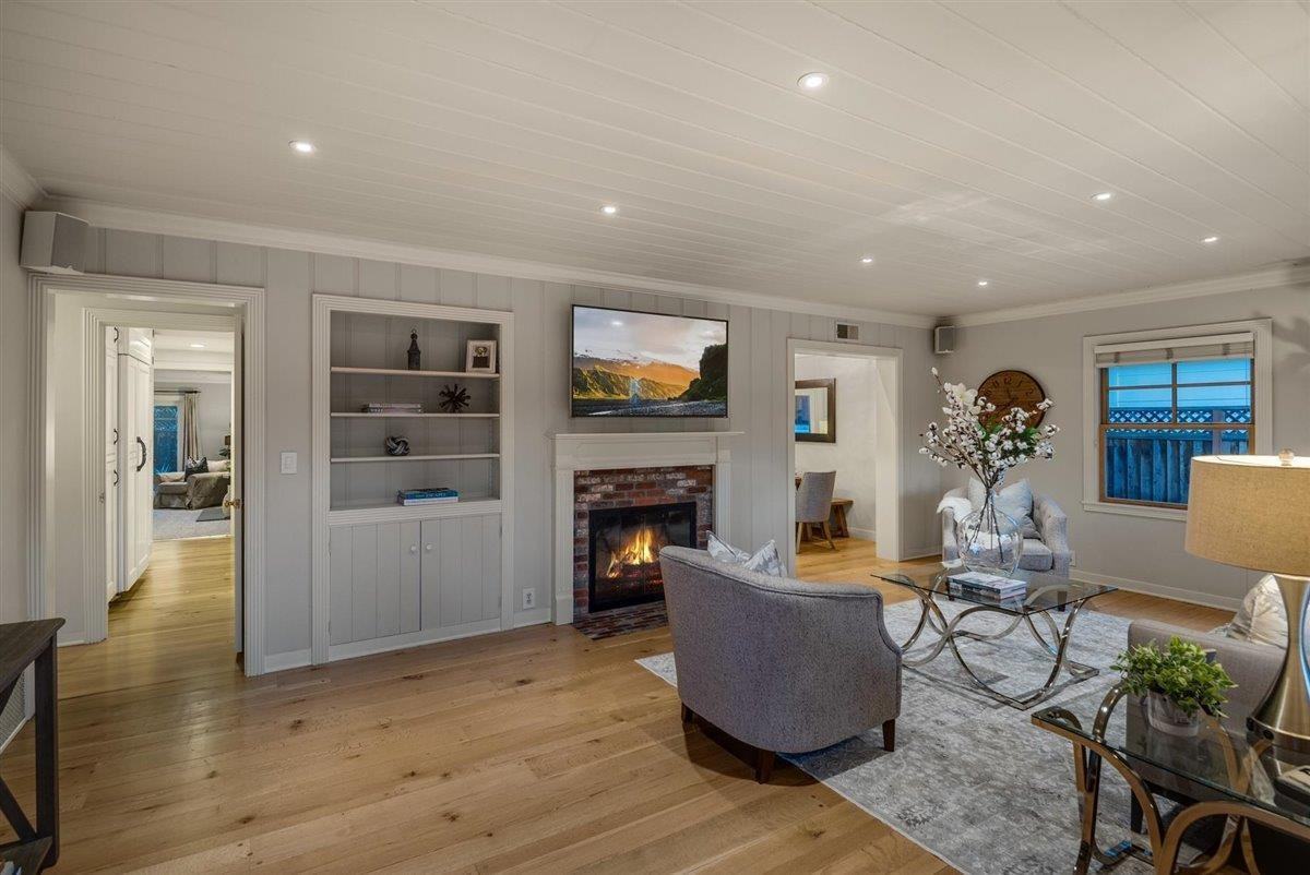 1084 Camino Ramon - Photo 5 of 25