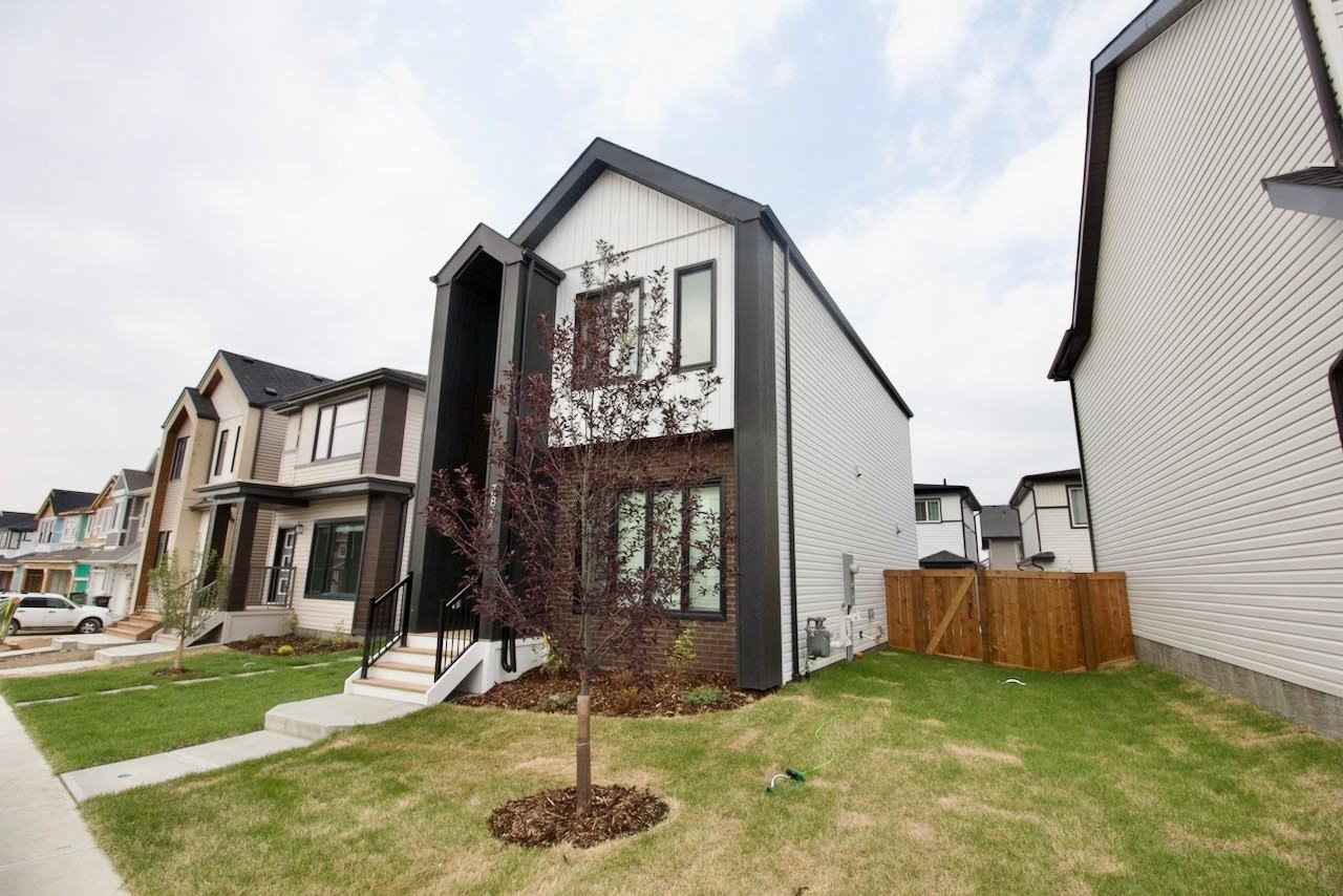 3864 Chrustawka Pl Sw - Photo 3 of 25