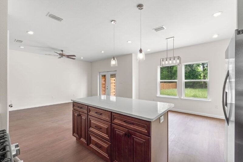 751 Amos St #B - Photo 7 of 23