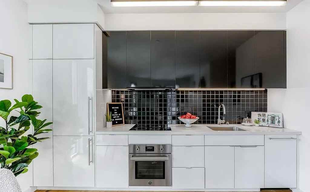 388 Fulton St - Photo 7 of 10