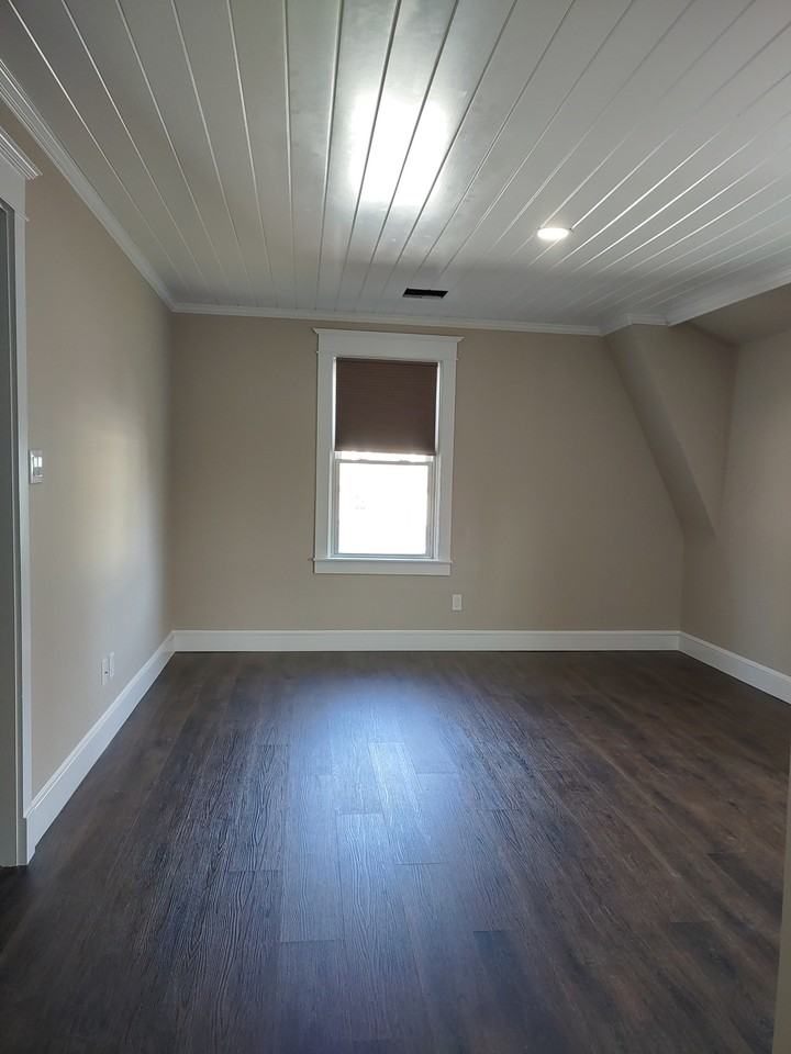 9 Cleveland St #2NORTH - Photo 7 of 10