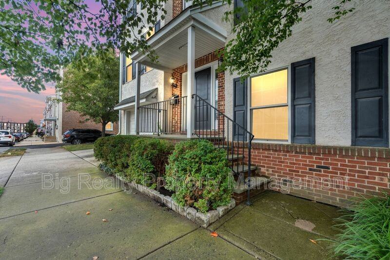 364 Prospect Ave - Photo 5 of 50