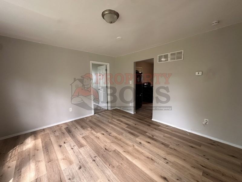 904 Idaho St - Photo 5 of 15
