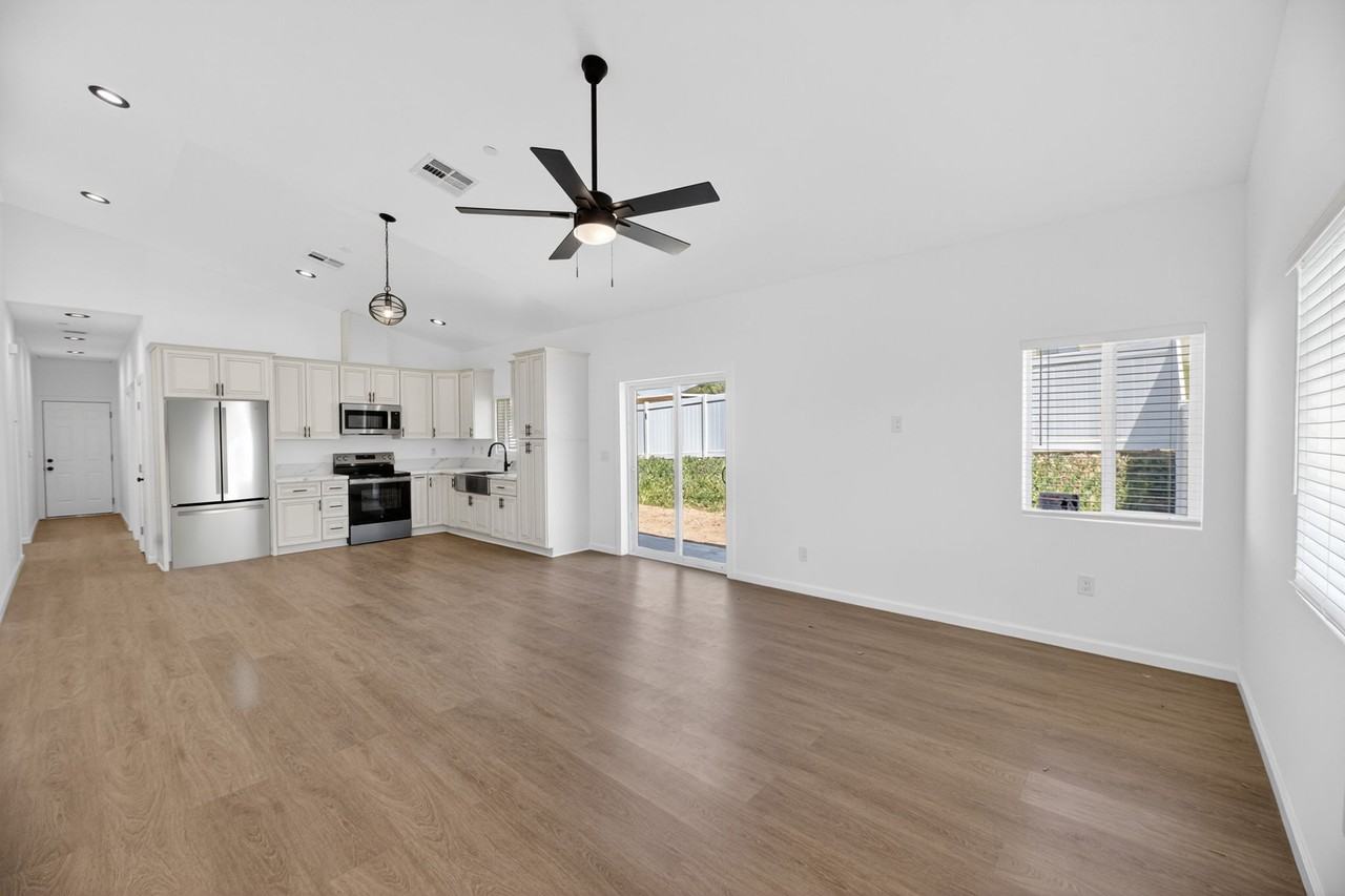 237 E Prospect St #A - Photo 6 of 50