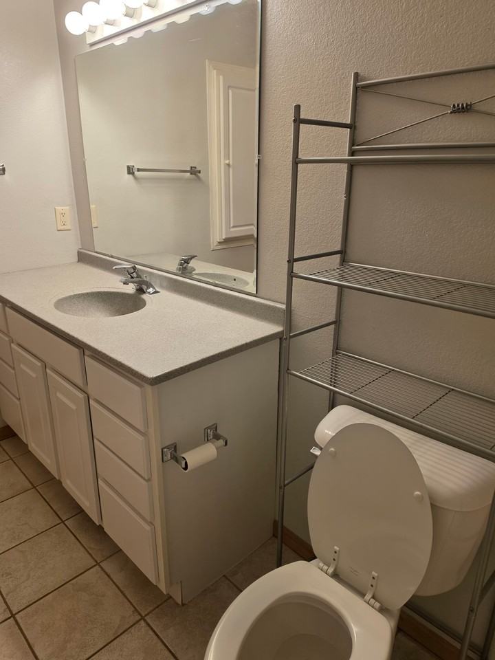1008 Georgene St #NA - Photo 5 of 20