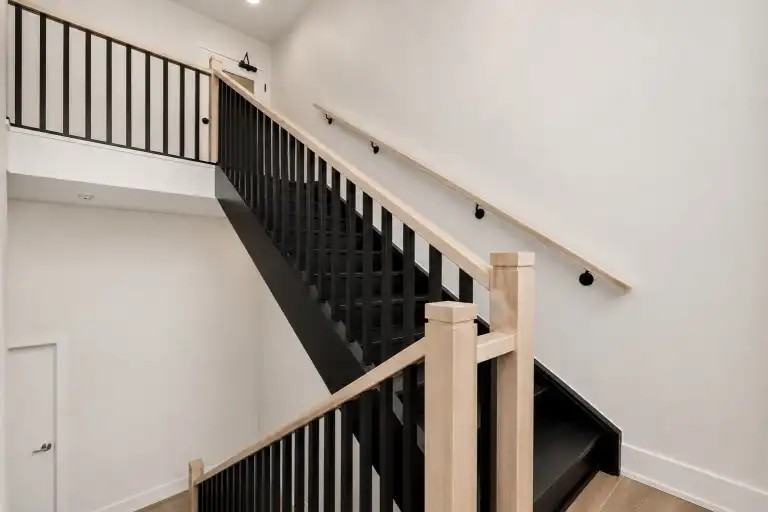 29 King St W - Photo 5 of 8