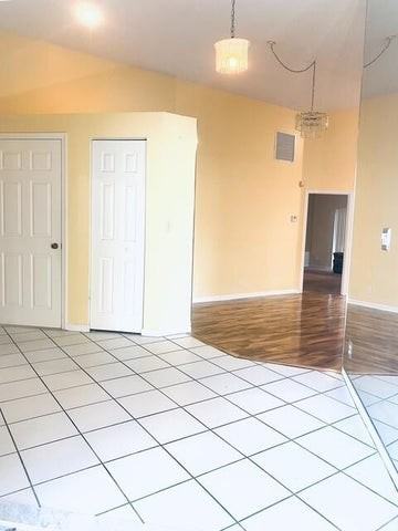 4296 Grove Park Lane - Photo 7 of 8