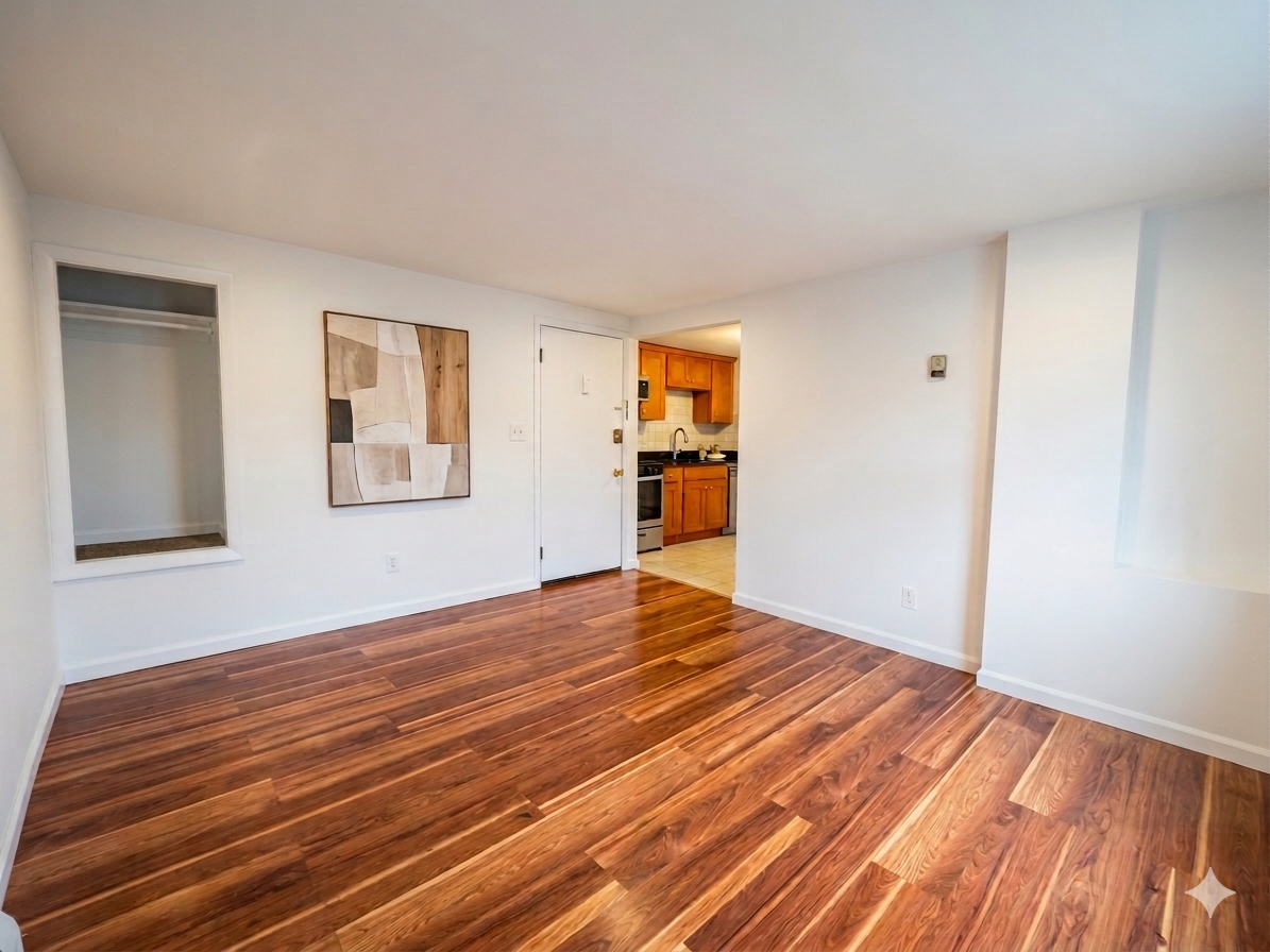 87R Madison St #2R - Photo 2 of 8