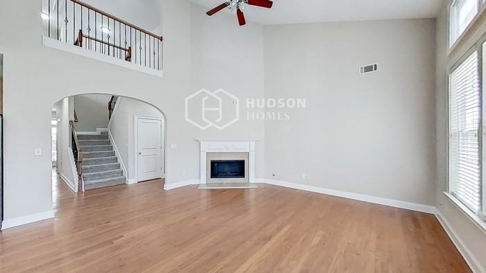 3221 Montauk Hill Dr - Photo 6 of 44