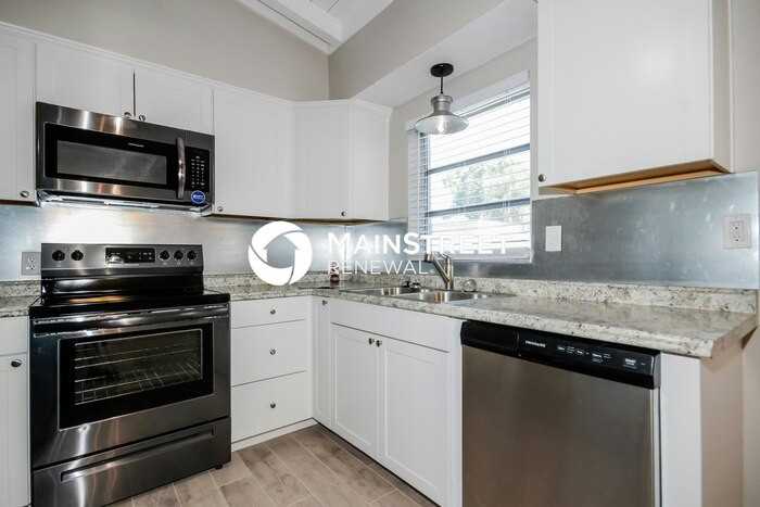 603 Hillside Dr - Photo 7 of 16