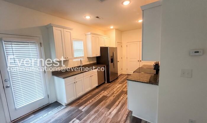 804 Jost St #70-71 - Photo 3 of 25