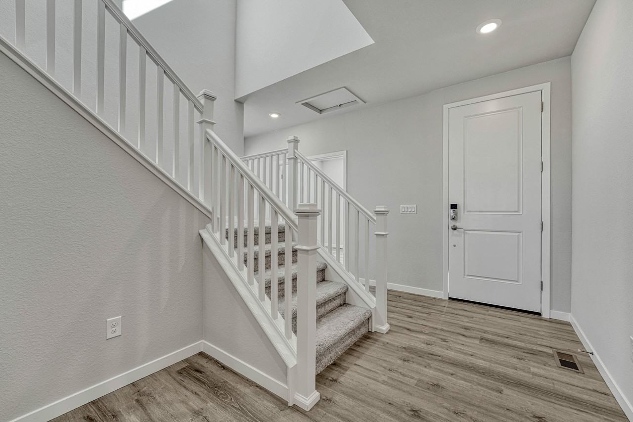 13881 Bunny Hop Ln - Photo 7 of 50