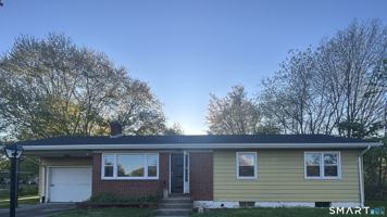 featured image of 248 Ivan Hill St