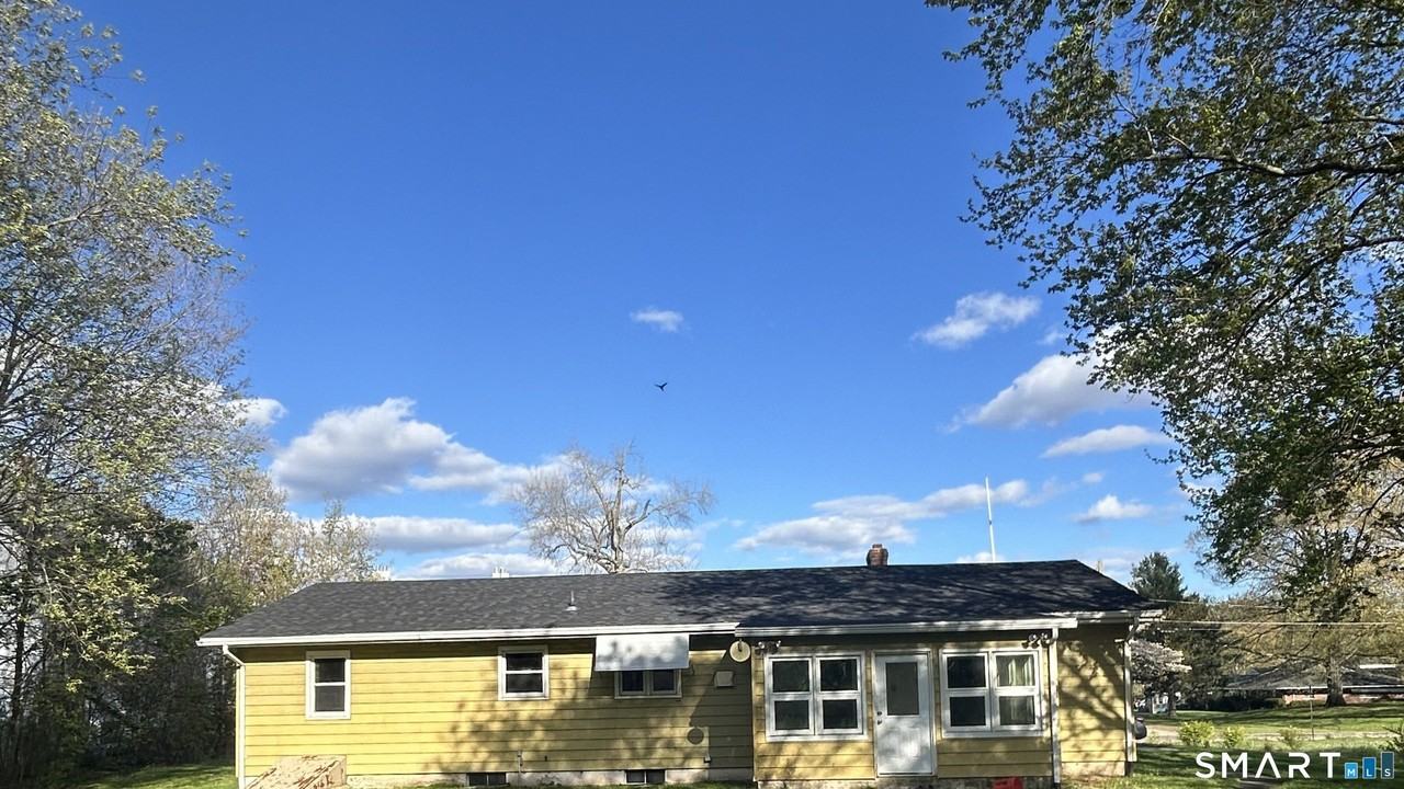 248 Ivan Hill St - Photo 5 of 17
