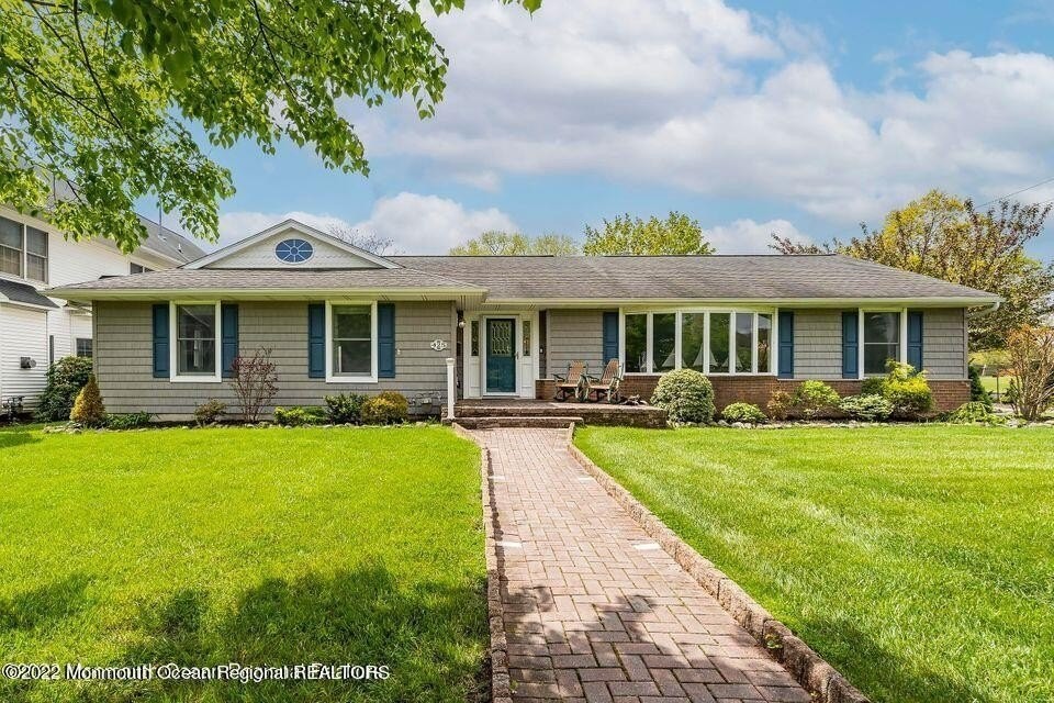 425 Atlantic Ave - Photo 2 of 26