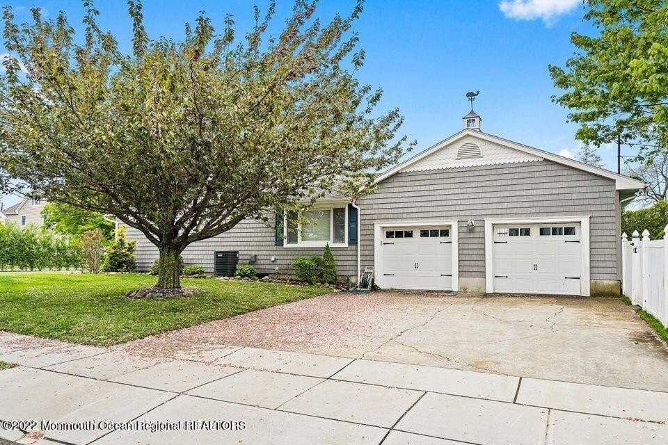 425 Atlantic Ave - Photo 5 of 26