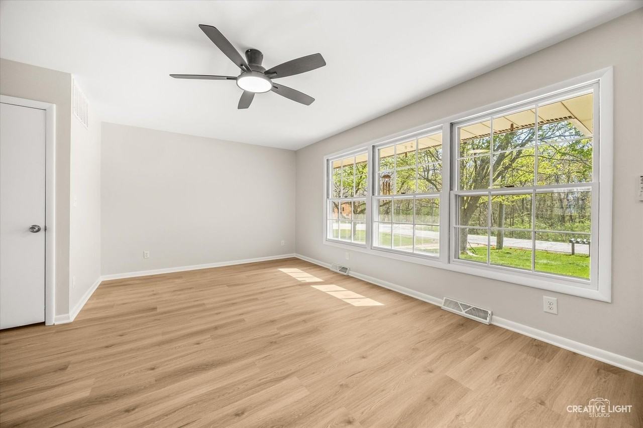8N486 Thomas Rd #B - Photo 4 of 17