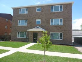 9522 S 53rd Ave #2N - Photo 1 of 1