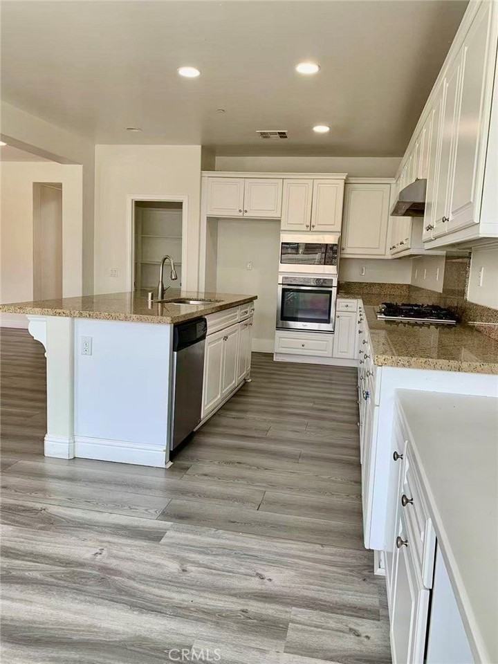 10828 Portofino Ln - Photo 5 of 14