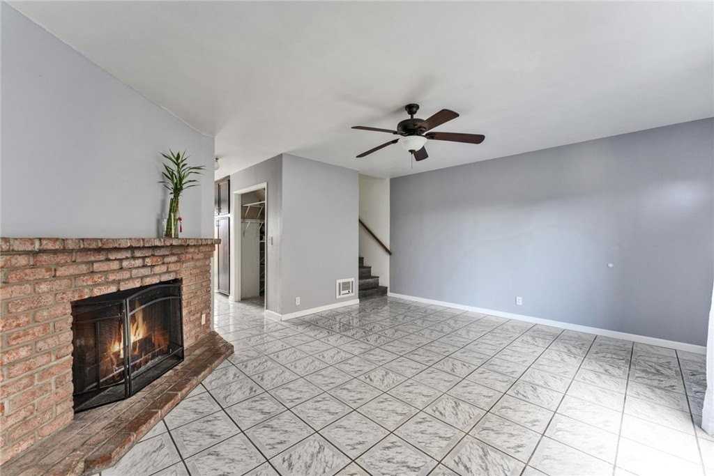 5372 Clairemont Mesa Blvd - Photo 5 of 21