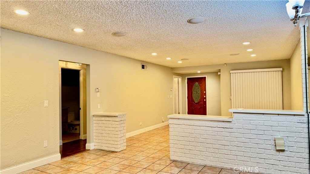 2960 Rising Star Dr - Photo 2 of 16
