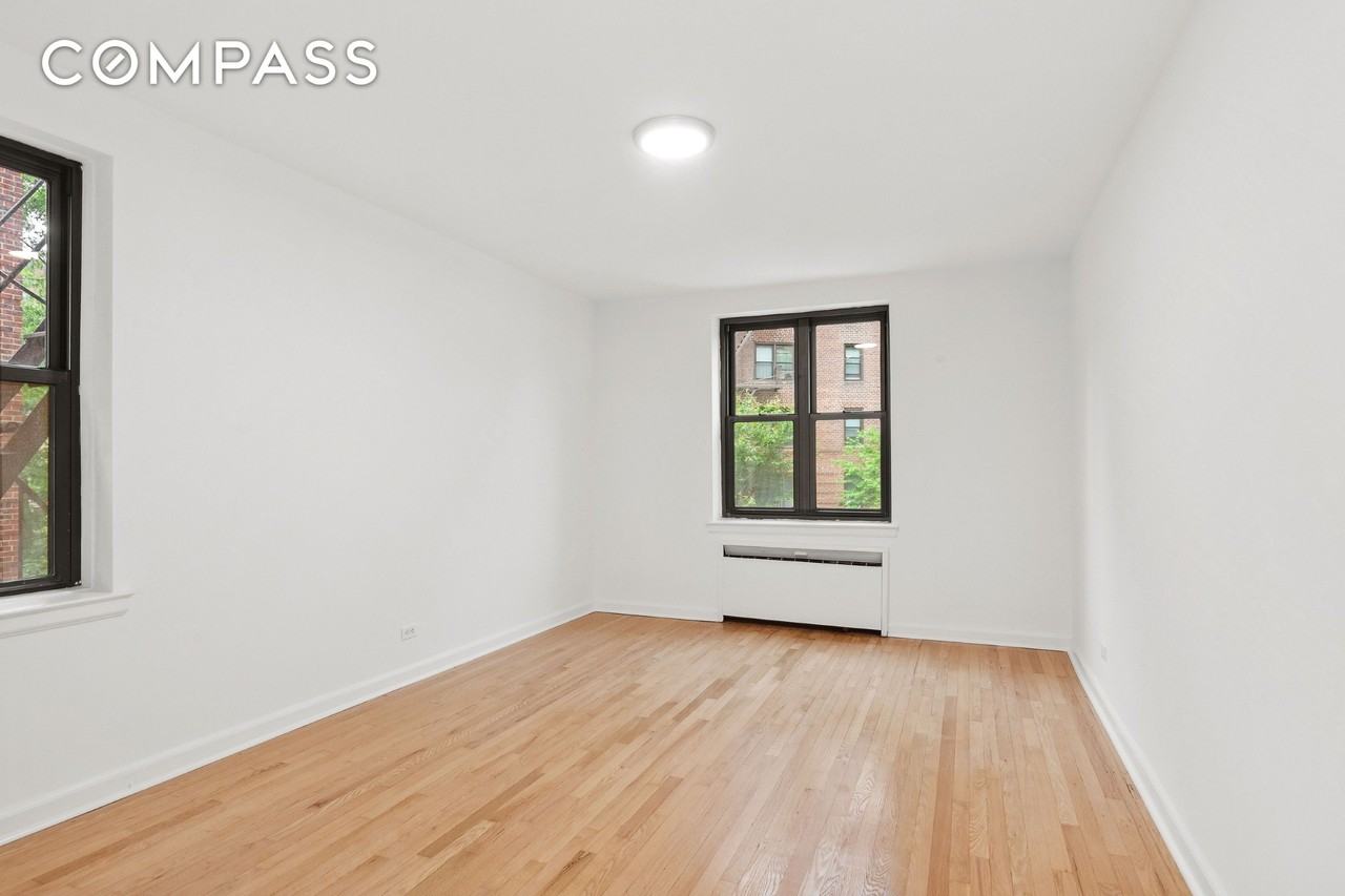 445 W 240th St #3A - Photo 3 of 8