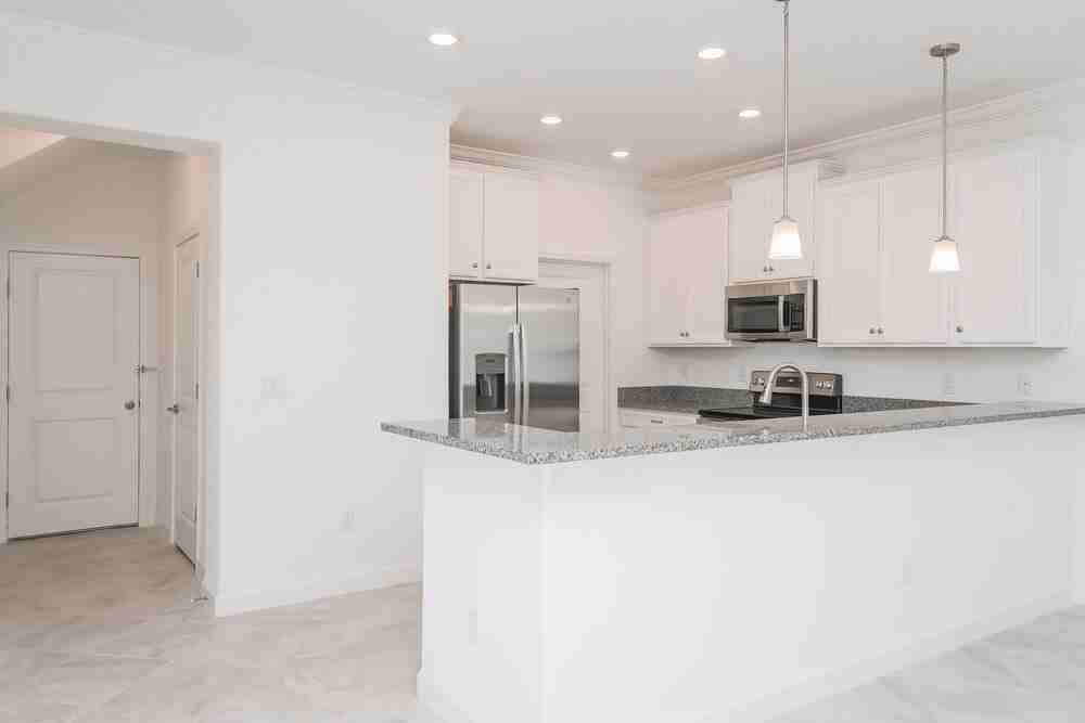 17512 Radiant Shine Way - Photo 7 of 17