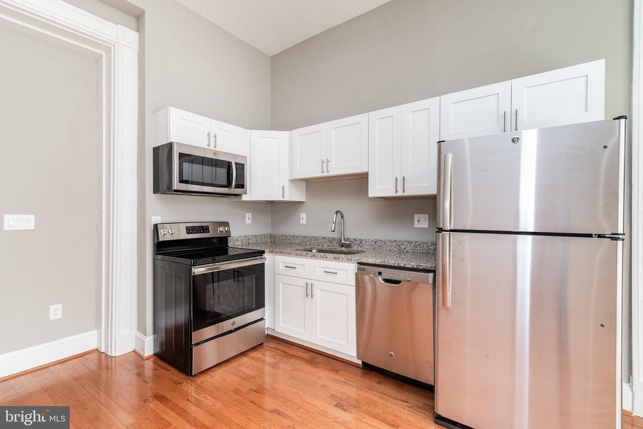 108 W Saratoga St #2 - Photo 5 of 14