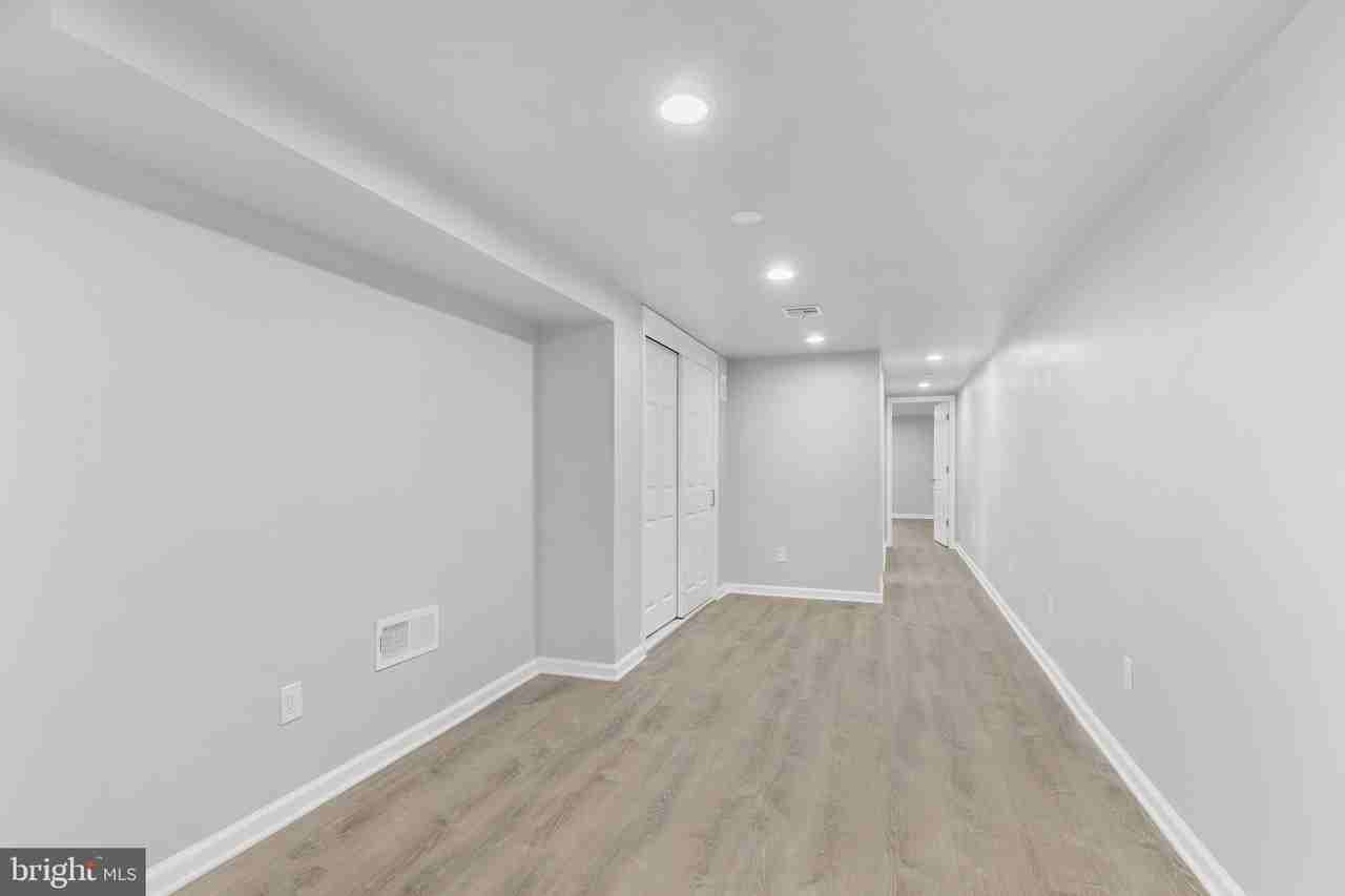 69 E Slocum St - Photo 6 of 20