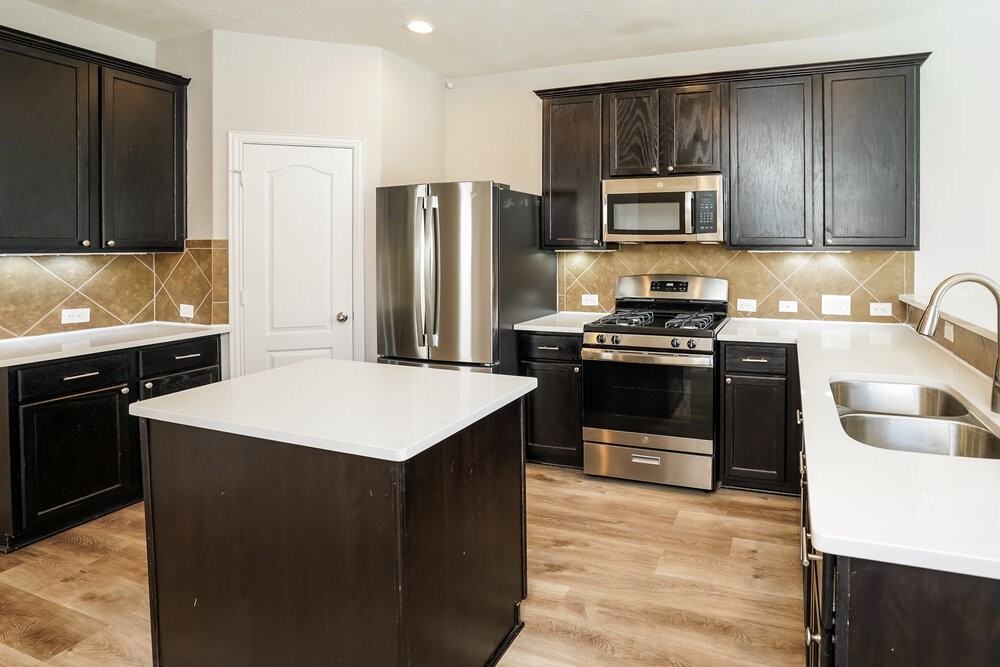 5109 Caldera Ct - Photo 7 of 17
