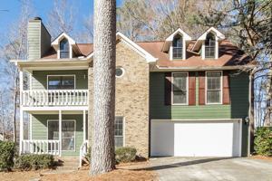 featured image of 2414 Tammeron Dr Sw