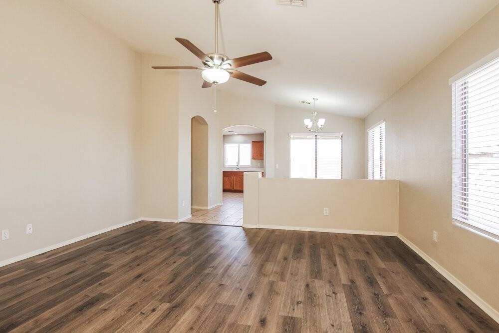 802 S 126th Ave - Photo 3 of 16