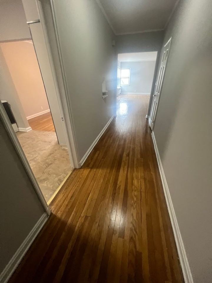 12021 Edgewater Drive - Photo 5 of 32