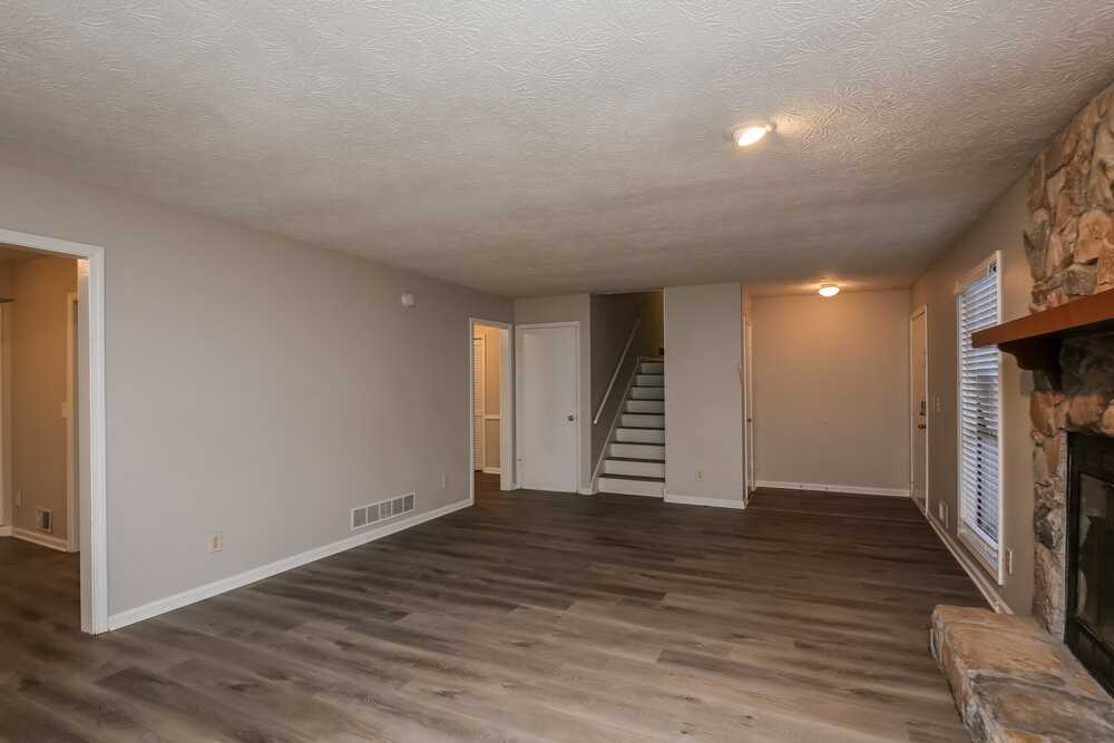3384 Sheree Trl - Photo 7 of 18