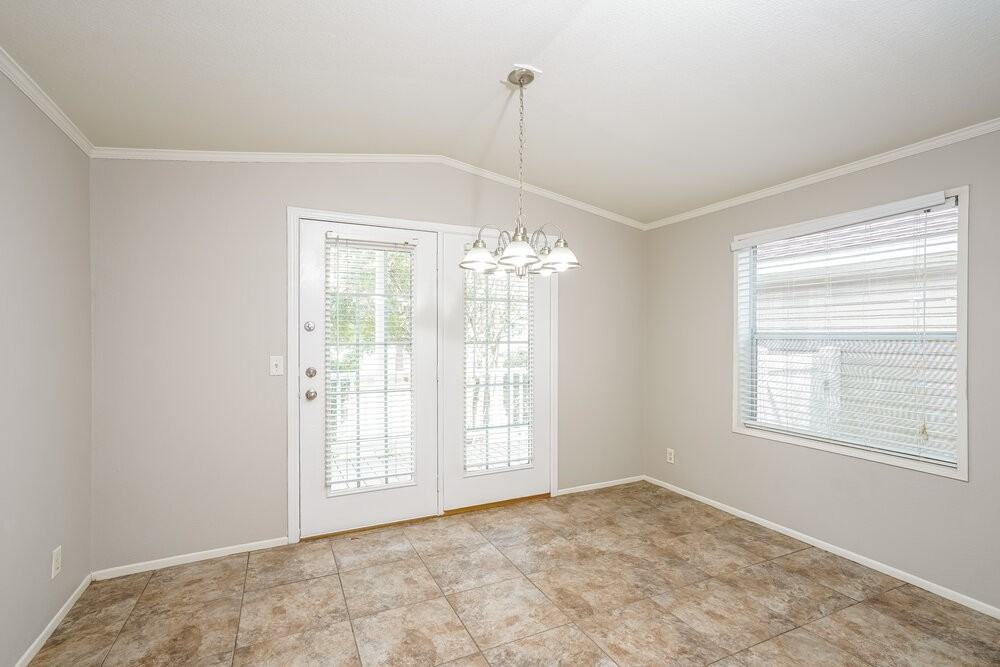 10115 Elderberry Park Ln - Photo 7 of 16