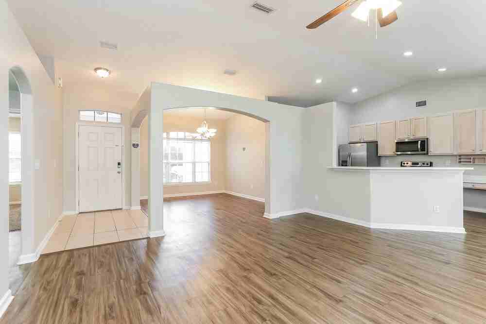 3021 Captiva Bluff Cir - Photo 3 of 16