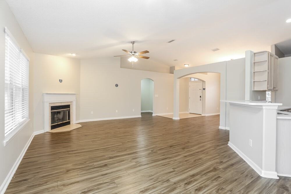 3021 Captiva Bluff Cir - Photo 5 of 16