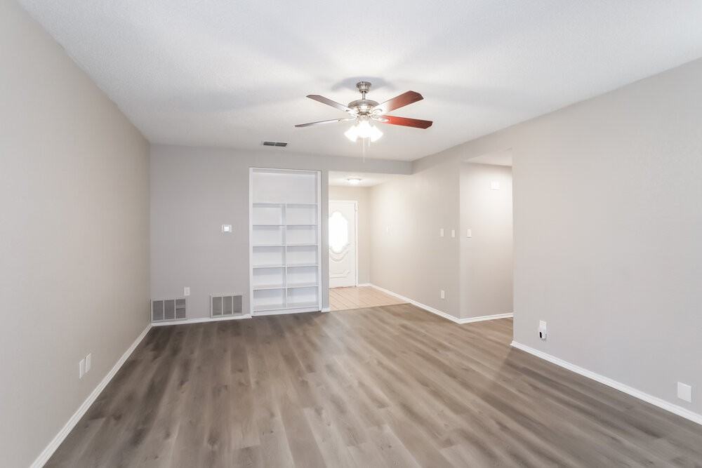 3616 Crosswicks Ct - Photo 3 of 16