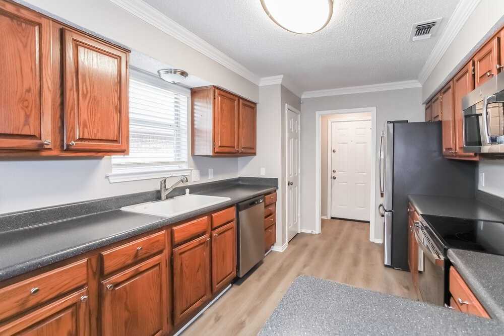 3616 Crosswicks Ct - Photo 6 of 16