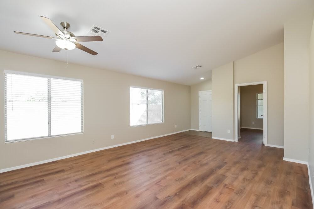 2049 W Gold Mine Way - Photo 3 of 16