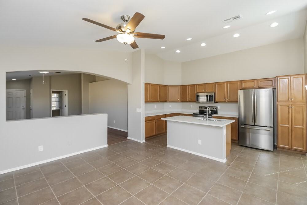 2049 W Gold Mine Way - Photo 7 of 16